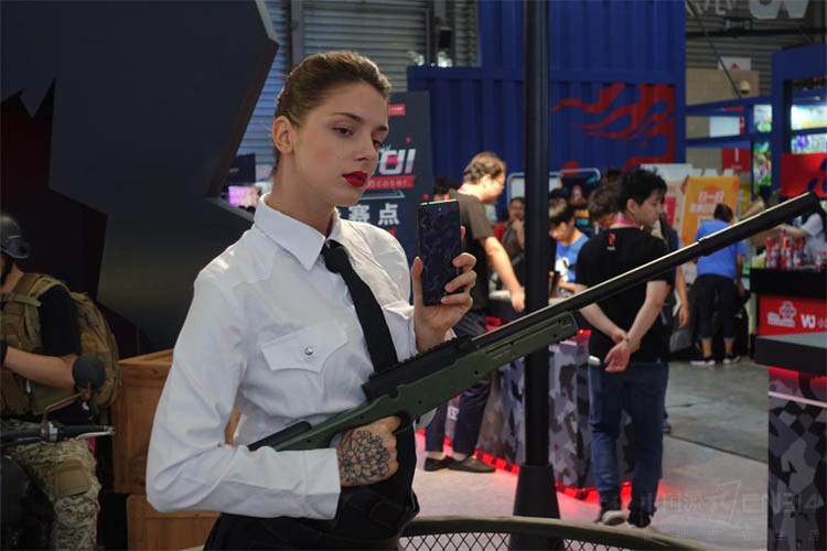 九游登录入口-阿斯顿维拉训练开放日，冲刺阶段更衣室发声引欢呼，国王杯在即，控场能力受关注的简单介绍