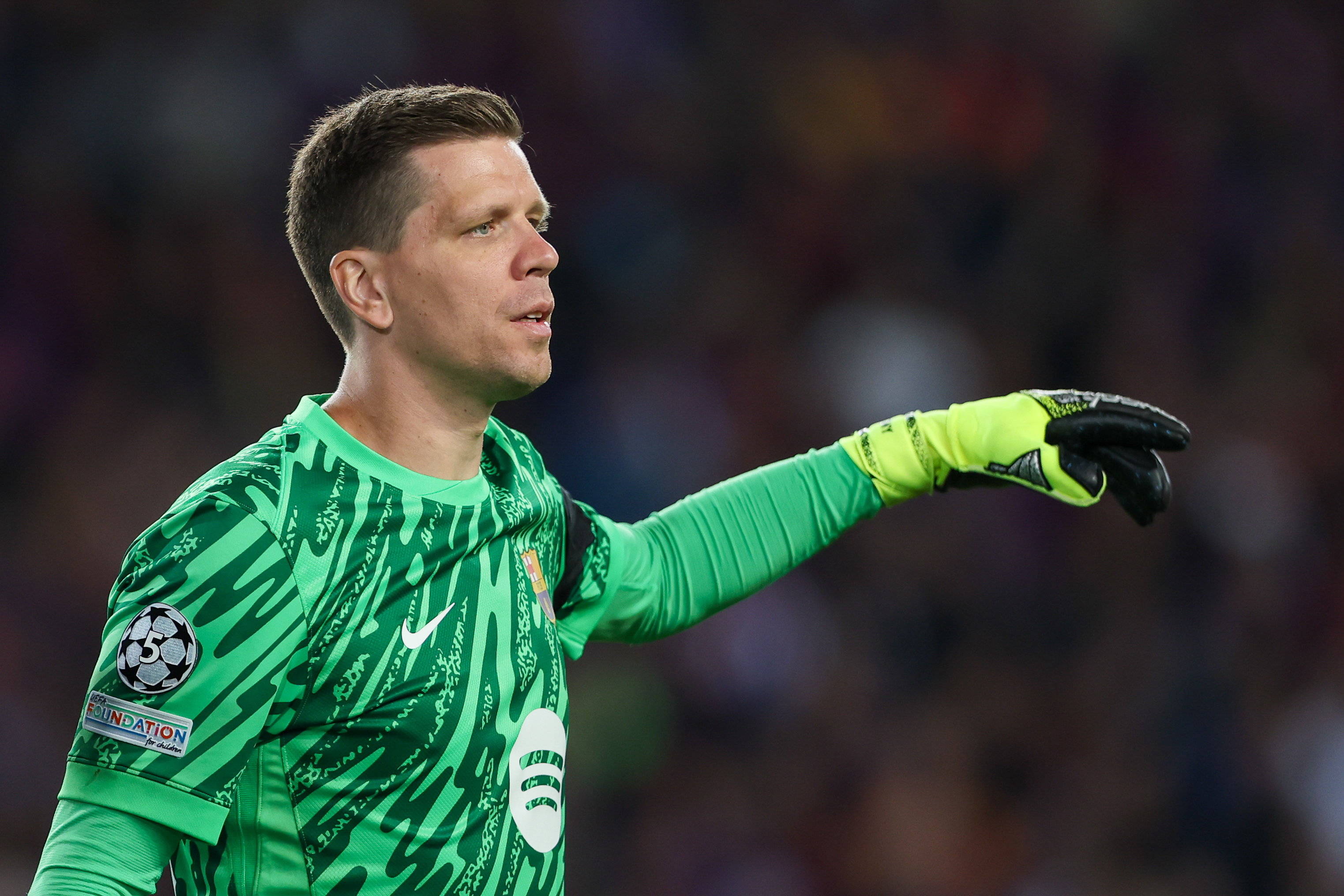 风云突变！西汉姆集结日更衣室发声；亚冠版图或变；媒体盛赞；团队化学反应显著的简单介绍