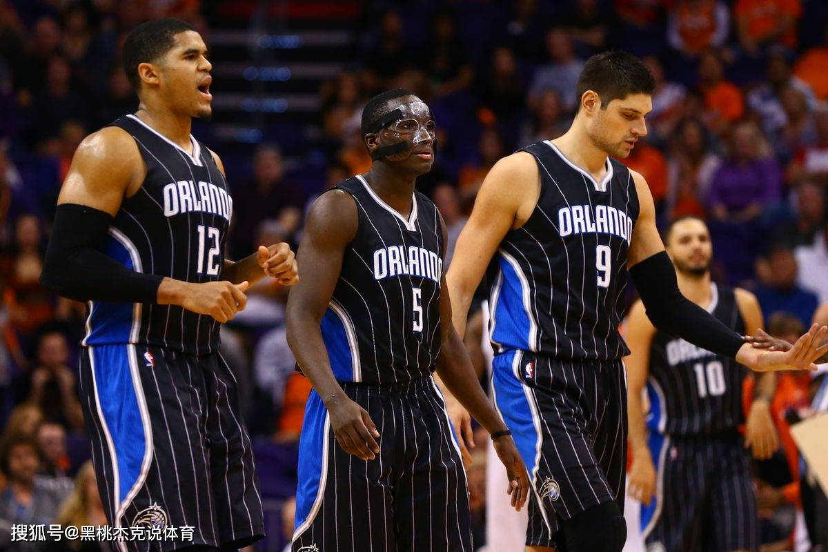 关于荷甲赛程吃紧；奥兰多魔术国际比赛日内部沟通；态度坚定；心理建设被强调的信息