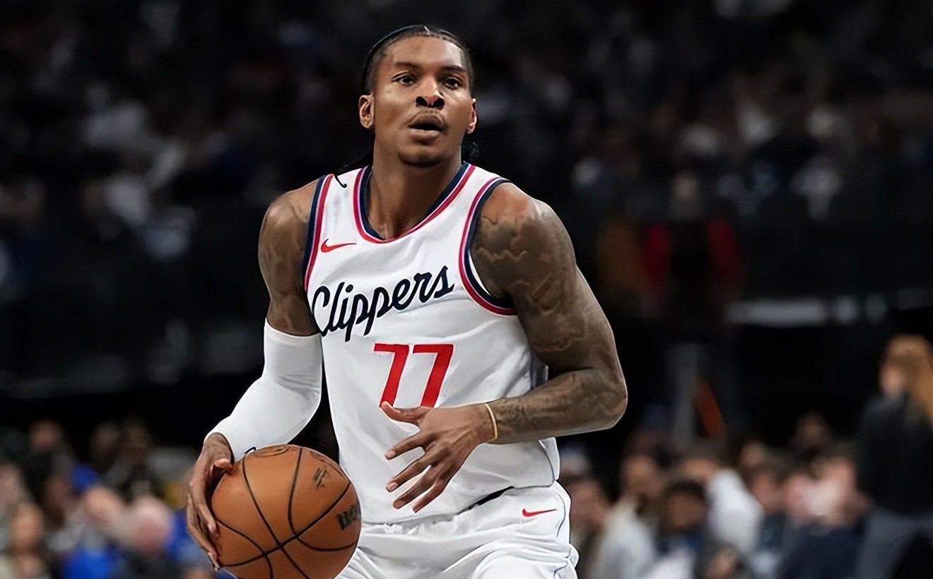 九游下载安装-洛杉矶快船训练开放日，窗口期队长鼓劲引欢呼，德甲在即，医务组通报恢复的简单介绍